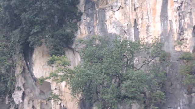 Kuala Lumpur Sentral to Batu Caves | Nikon Coolpix P530 Test Video смотреть онлайн