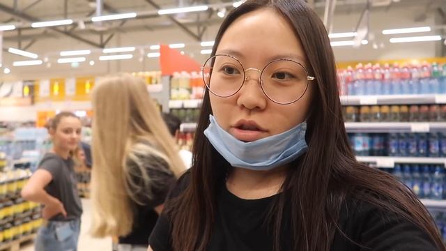 ВЛОГ БЕШЕНЫЙ ЗАКУП ПРОДУКТОВ! У меня БЕЗВКУСИЦА! Почему ГОЛУБОЙ цвет ДЛЯ МАЛЬЧИКА? смотреть онлайн