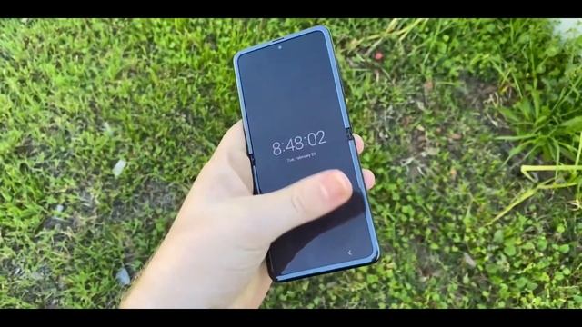 Samsung Galaxy Z Flip 3 - Display смотреть онлайн