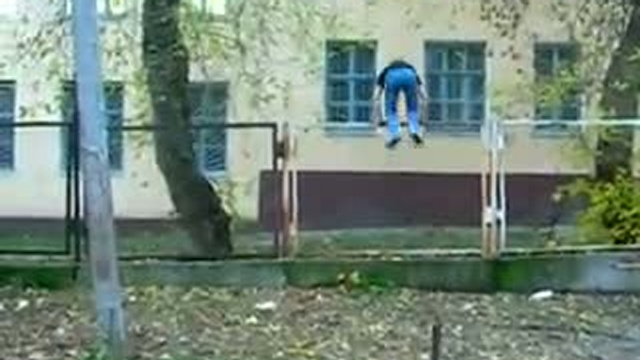 Видео » деревенский паркур и приколы смотреть онлайн