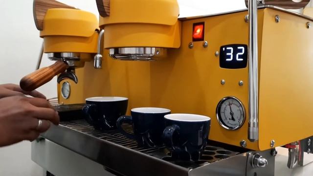 The Synesso S200 смотреть онлайн