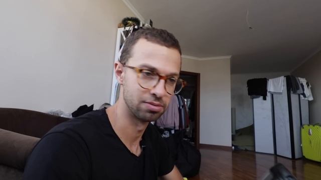 86 перелетов за год. Что я научился всегда брать с собой в поездку. смотреть онлайн