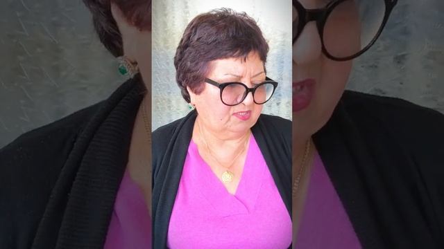 Туркменский плов и Борщ „In Gulnaz's kitchen“ смотреть онлайн