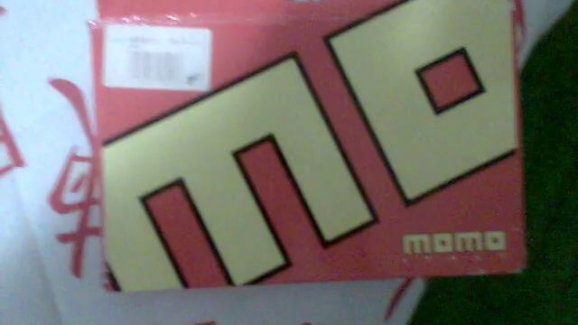 Mitsubishi Eclipse Dourada