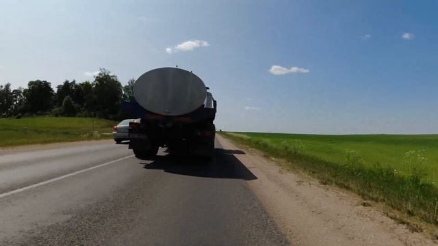 Необычная велотренировка «Гонка за лидером, аэродинамическая тень, езда на колесе...». смотреть онлайн