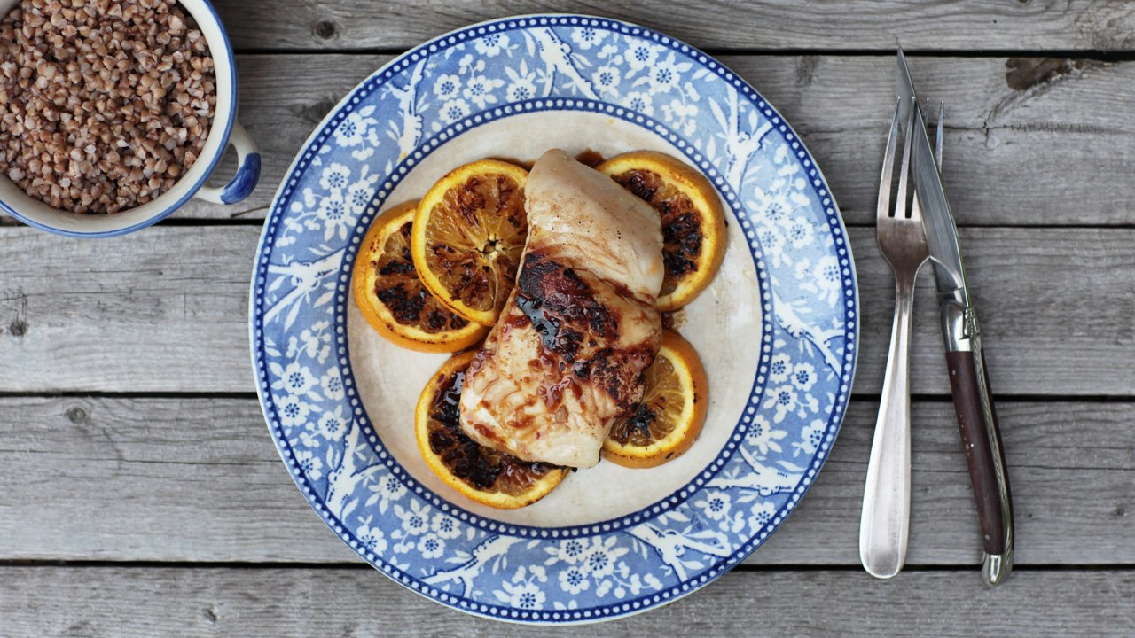 Белая рыба в соево-апельсиновом соусе