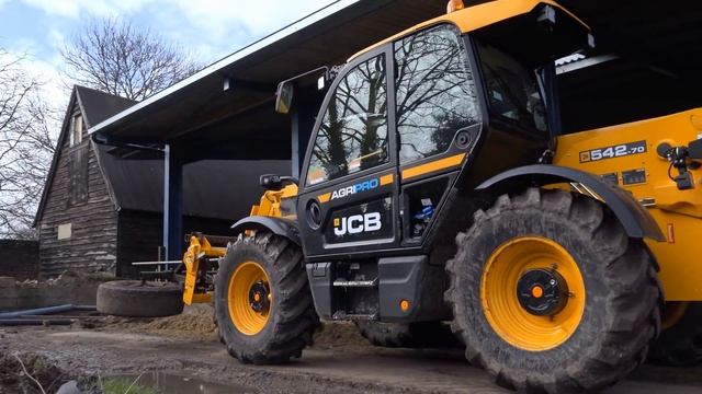 NEW JCB SERIES 3 542-70 AGRIPRO смотреть онлайн