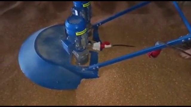Ворошитель зерна ВЗ-2 в работе. Производитель ООО Агромаш-НН