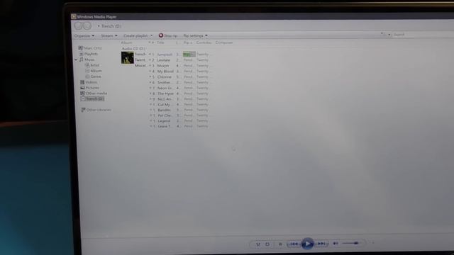 Using a Portable CD/DVD Drive in 2019 смотреть онлайн