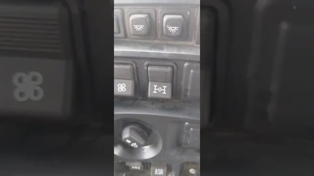 Как правильно включать межосевой, и межколёсный дифиренциал на КамАЗ 65115.