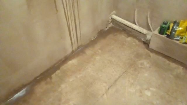 Укладка плитки на пол Разметка пола под плитку Подрезка плитки смотреть онлайн