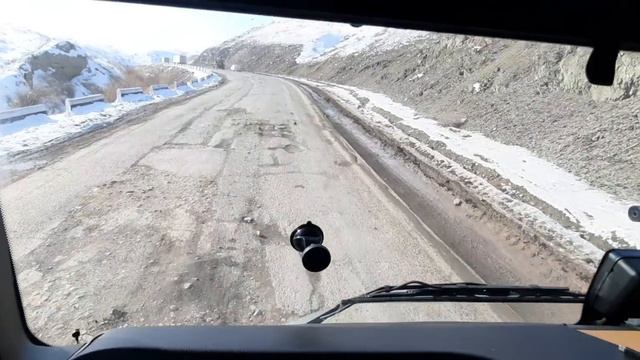 Плохие дороги, перекрыли трассу... смотреть онлайн