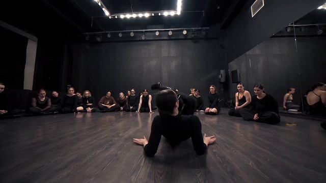 JULIANNA KOBTSEVA | Suzanne Vega - Tom's Diner Choreography | STRIPLAB смотреть онлайн