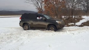 Прадо 150 в снегу ....