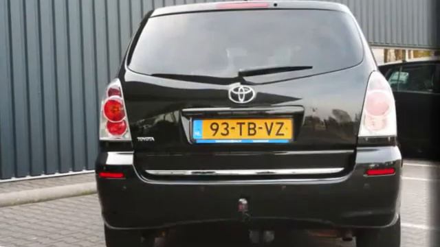 Toyota Corolla Verso смотреть онлайн