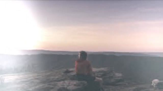 Стихотворение СТАНЬ ДЛЯ МЕНЯ, ТЫ КАМЕННОЙ СТЕНОЮ ( Автор Виктор С. Читает Анна Юркин) смотреть онлайн