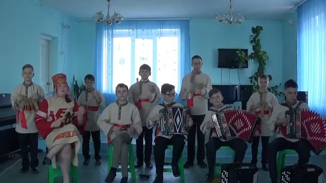 В. Волченко "Казачья пляска", исполняет инструментальный ансамбль Удальцы смотреть онлайн