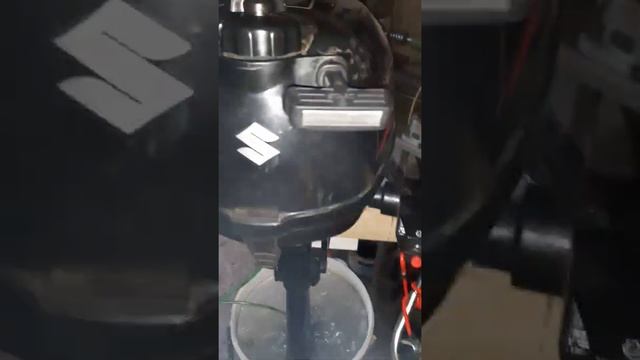 Na predaj lodný motor Suzuki DF 2.5 смотреть онлайн