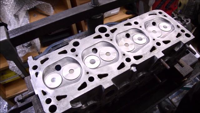 Volkswagen 1,8 TIME-LAPSE Engine Rebuild смотреть онлайн