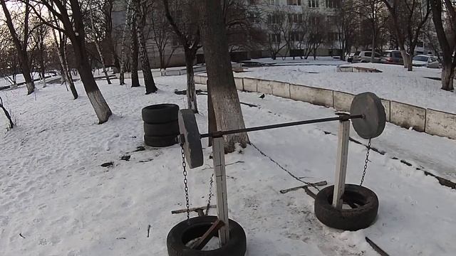 Спортивная площадка своими руками. Доступно для всех и всегда. смотреть онлайн