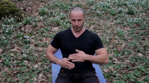 Убрать живот сидя на диване