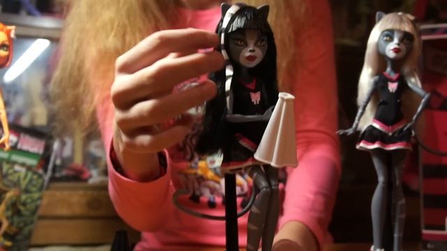 [DollTown] Обзор: сет чирлидеров Торалей, Пурсефона, Мяулодия! смотреть онлайн