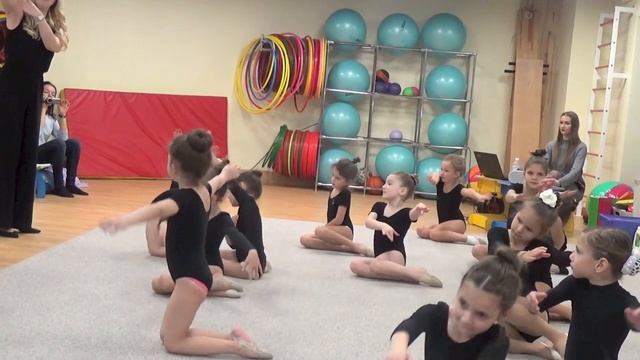 Alexa, Gymnastics Sport Life смотреть онлайн