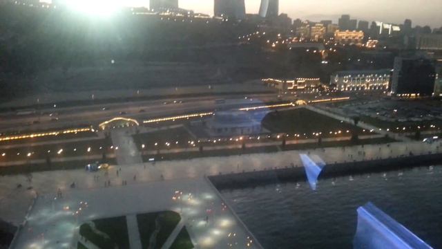 Чертово колесо Баку Азербайджан смотреть онлайн