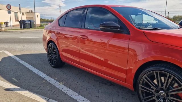 Skoda Octavia RS 2.0tsi stock vs Skoda Fabia RS 1.4tsi stage 2 | Vyrovná sa upravený menší objem ? смотреть онлайн
