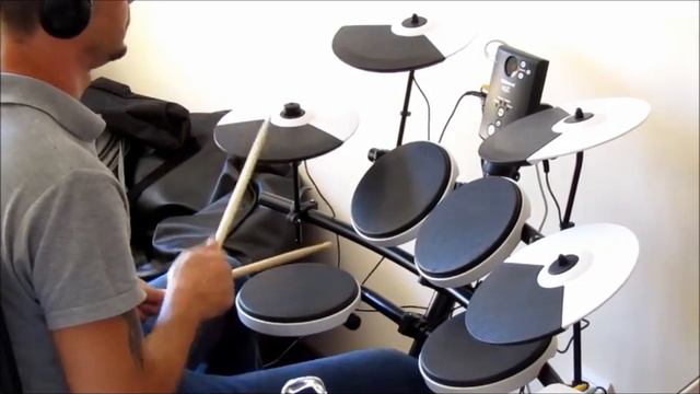 Blink 182 - All the small things ( Bruno Sousa drum cover ) TD-1K смотреть онлайн