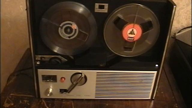 Катушечный магнитофон National RQ-504S смотреть онлайн