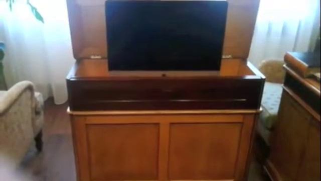 Моторизированная тумба для iМАС. Лифт Venset TS460А смотреть онлайн