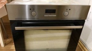 Духовой шкаф Electrolux EZB52430AX