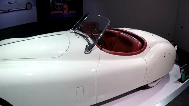 Fast & Furious: Supercars, Muscle cars and classics! Newport Car Museum - Автомобильная Выставка!! смотреть онлайн