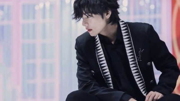 Вигуки/Vkook озвучка фанфика "Don,t Mind me" глава 2 автор YoonAmi