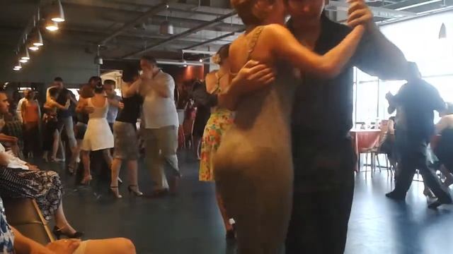 Марафон Hola amigos, милонга 02.08.2014 смотреть онлайн