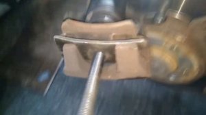 Замена задних колодок с электрическим ручником Audi,VW Replacing rear pads with electric handbrake,