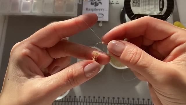 Easy Beaded Daisy Bracelet Tutorial, DIY Jewelry смотреть онлайн