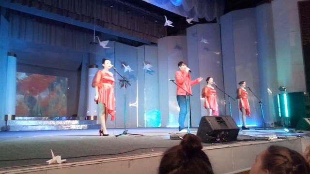 Театр песни "Славяне" - Красные маки смотреть онлайн