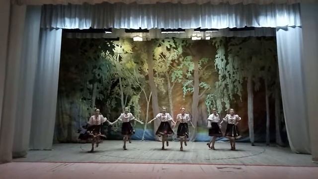 "Молдавский танец" смотреть онлайн