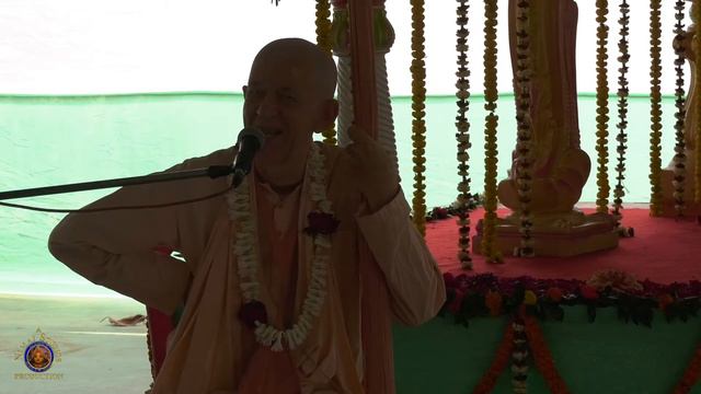Bhakti Vigna Vinasa Narasimha Swami talked at Tamal Krishna Goswami's Disappearan Day. смотреть онлайн