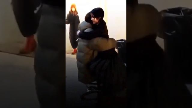 А была бы такая пара❤️ У Тайлера есть жена смотреть онлайн