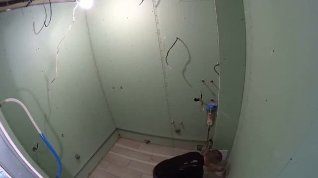 скоростная укладка плитки в ванной комнате смотреть онлайн