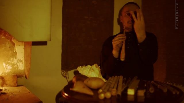 Жалейка. Подготовка к игре / Russian jaleyka, 'Village' model' смотреть онлайн