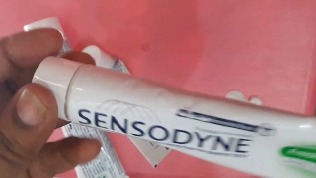 Not sure how to identify Original Toothpaste? | Sensodyne duplicate toothpaste found смотреть онлайн