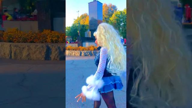 Я - #lenaleto #москва #москвасити #питер #elenazhelankina #еленажеланкина #авторисполнитель #певица