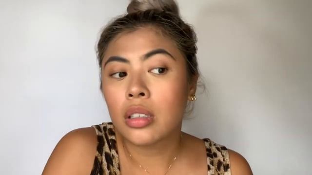 QUICK  EASY EVERYDAY MAKE-UP TUTORIAL :  Regina Malanyaon