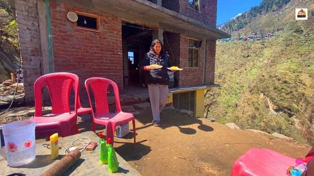 We stuck in Malana | Kasol To Malana Bike Ride in Rain | Indian weed village | #travelvlog #Malana смотреть онлайн