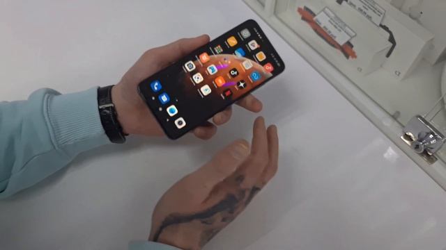 Обзор Xiaomi Mi 10T от магазина GeekUfa смотреть онлайн