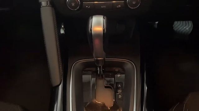 Acorn Kia - Renault KADJAR DYNAMIQUE S NAV DCI - SJ18NPF смотреть онлайн